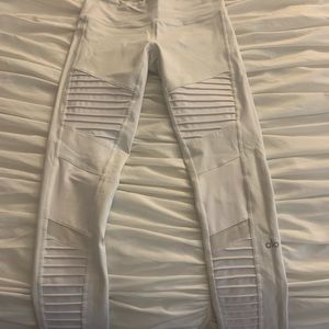 Alo yoga leggings